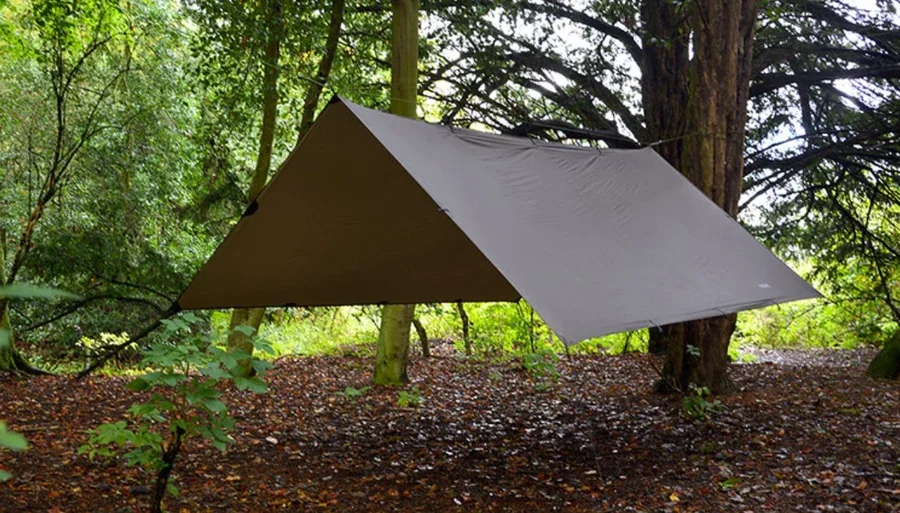 DD Hammocks Superlight Tarp Brun, 3×2,9 m, Lett og allsidig husly v:7916943 DD Hammocks Superlight Tarp Brun, 3×2,9 m, Lett og allsidig husly v:7916943