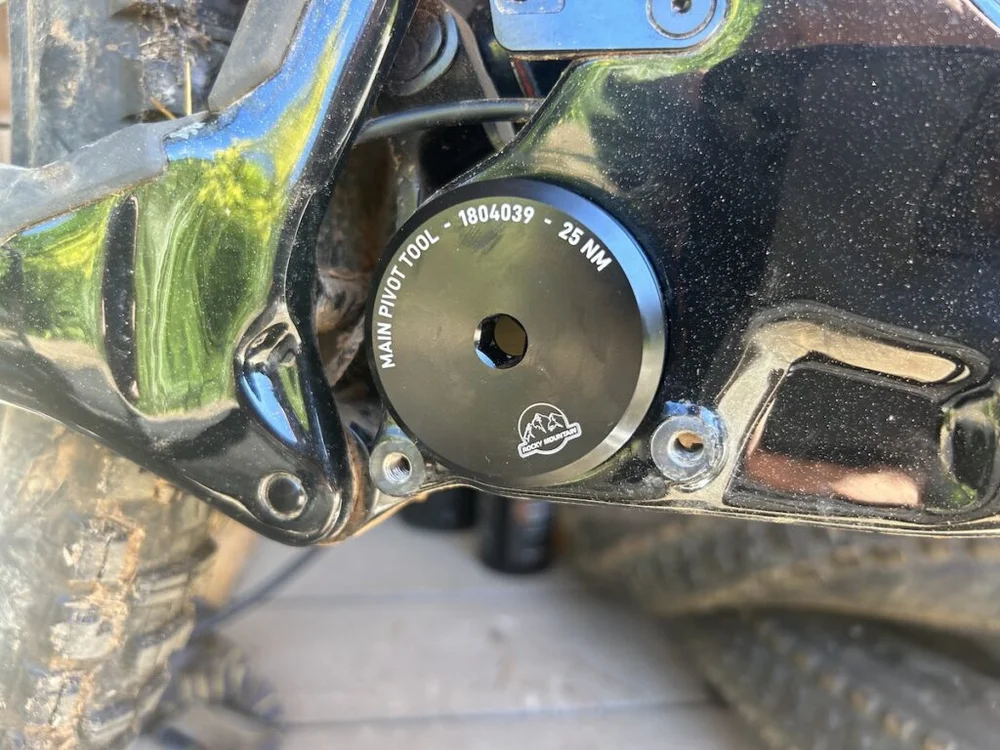 Main Pivot Tool v:3888077